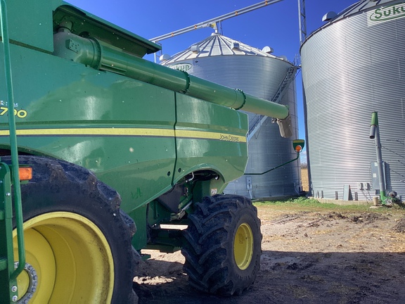 2024 John Deere S790 - Photo8