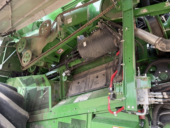 2024 John Deere S790 - Photo16