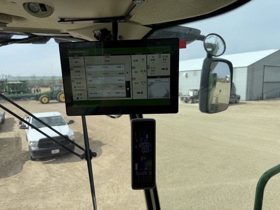 2024 John Deere S790 - Photo42