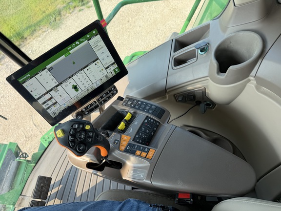 2024 John Deere S790 - Photo42