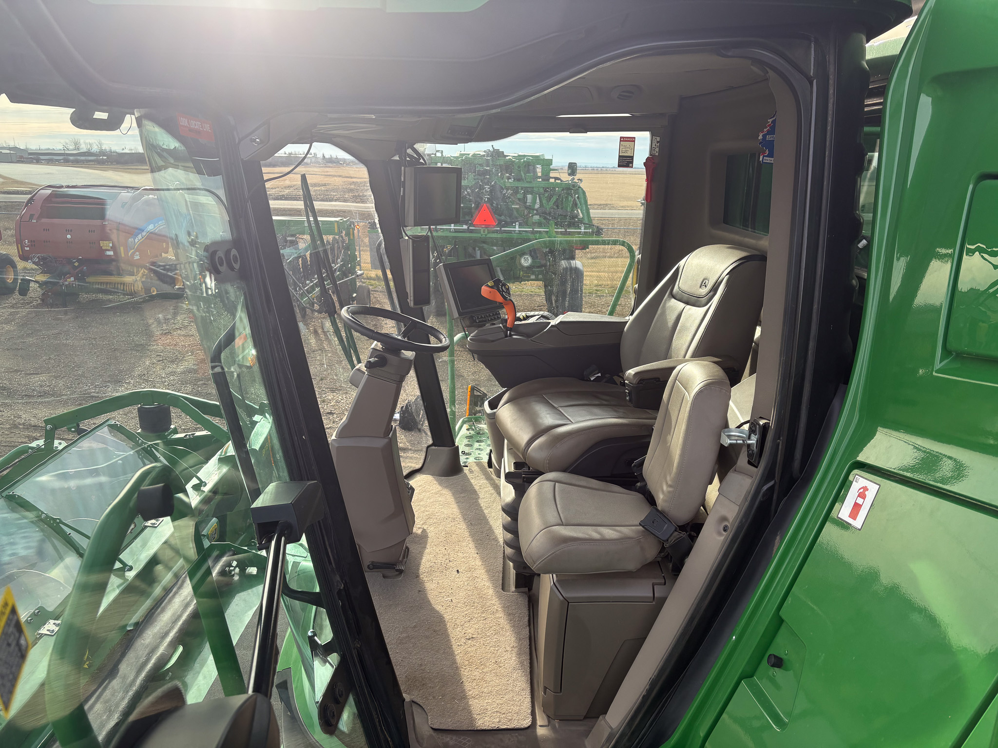 2023 John Deere X9 1100 Image 7