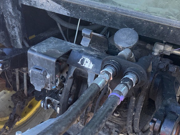 Used 2010 John Deere 5083E Utility Tractors at Koenig Equipment in Anna, OH - Photo22