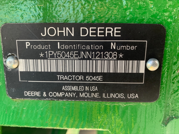 Photo of 2022 John Deere 5045E