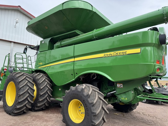 2021 John Deere S780 - Photo11