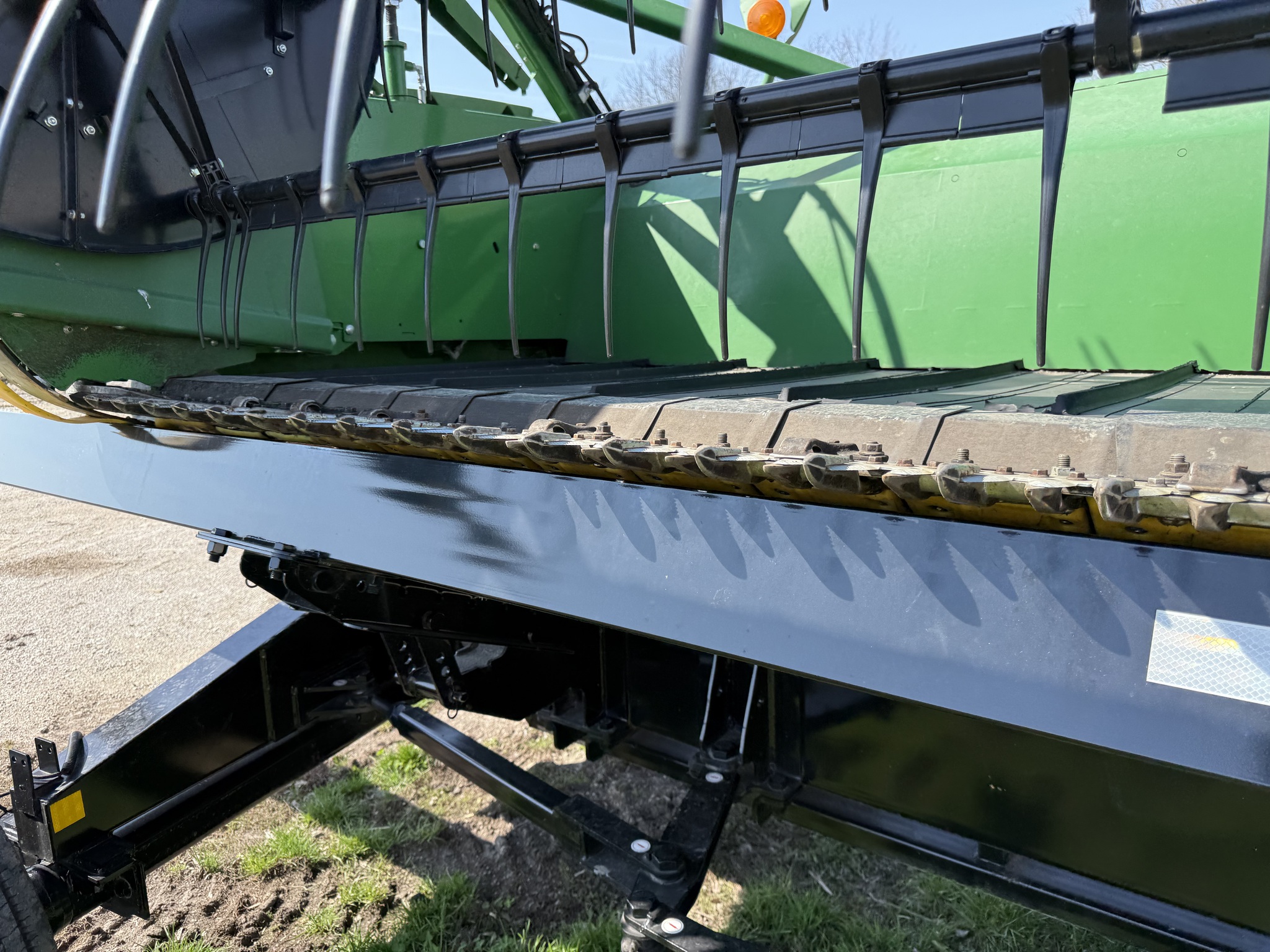  2013 John Deere 635FD at Heritage Tractor in Pontiac, IL