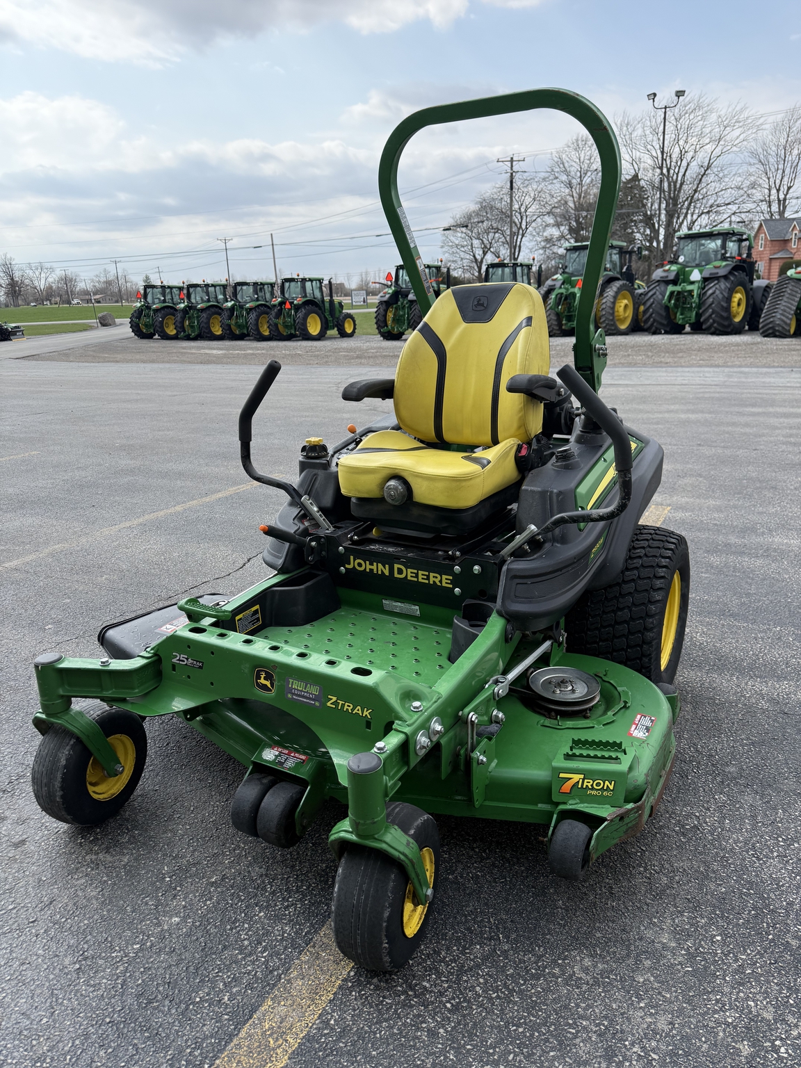 2022 John Deere Z930M Image 6