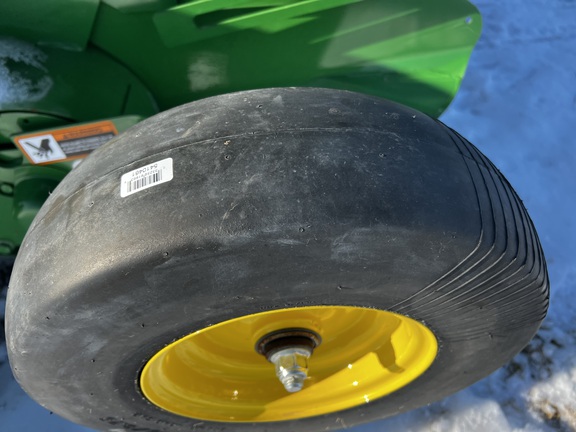 2025 John Deere 561M - Photo11