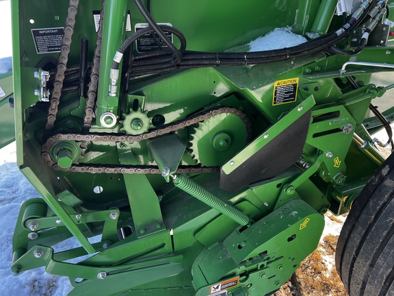 2025 John Deere 561M - Photo27