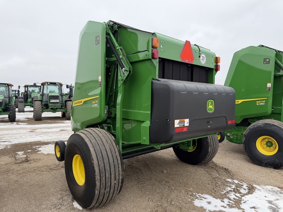 2025 John Deere 561M - Photo5