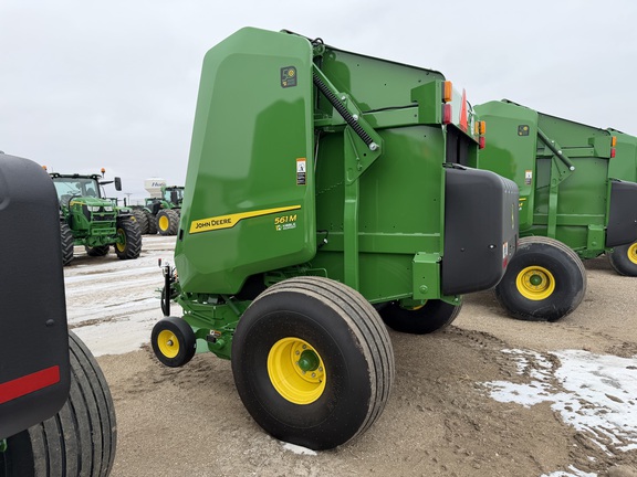 2025 John Deere 561M - Photo6