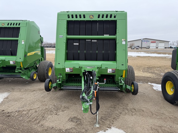 2025 John Deere 561M - Photo8