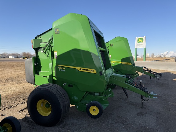 2025 John Deere 561M - Photo2