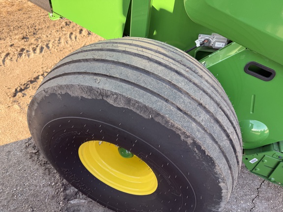 2025 John Deere 561M - Photo13