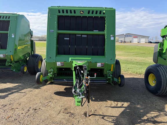 2025 John Deere 561M - Photo8