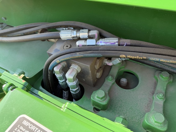 2025 John Deere 561M - Photo18