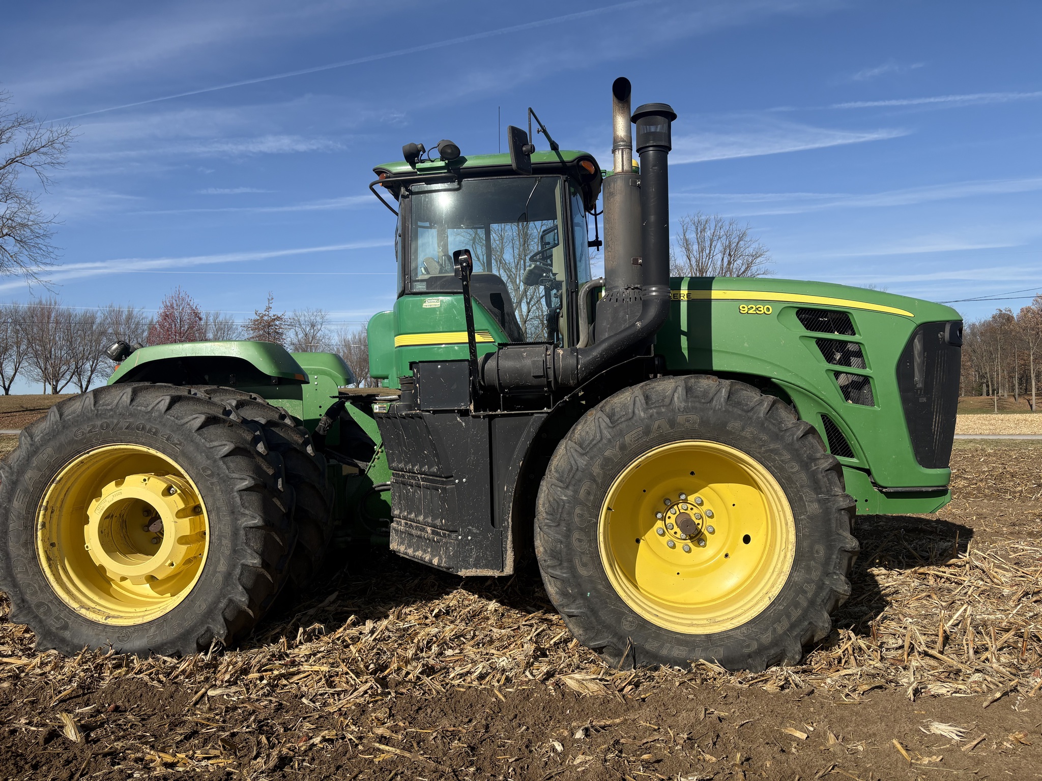 2010 John Deere 9230 Image 2