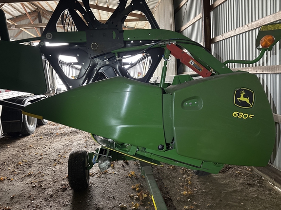 Used 2022 John Deere 630F Combine Platforms at Koenig Equipment in Anna, OH - Photo2