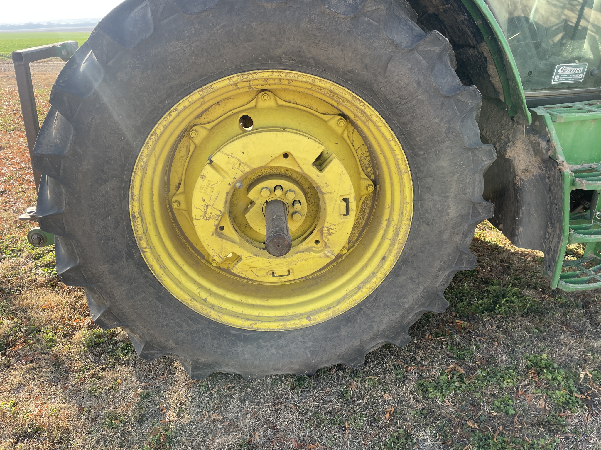 2014 John Deere 6115R Image 6