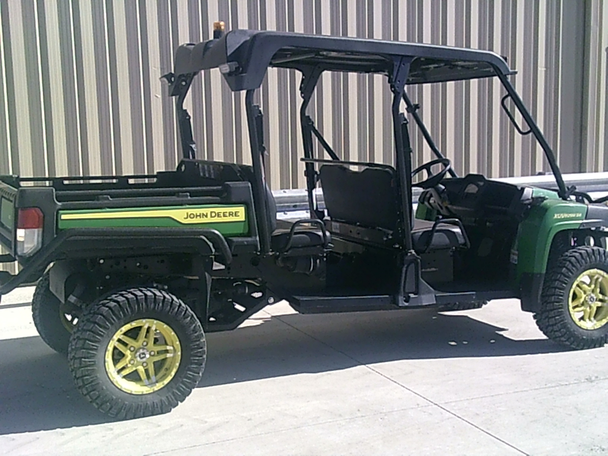 2023 John Deere XUV 825M S4 Image 3