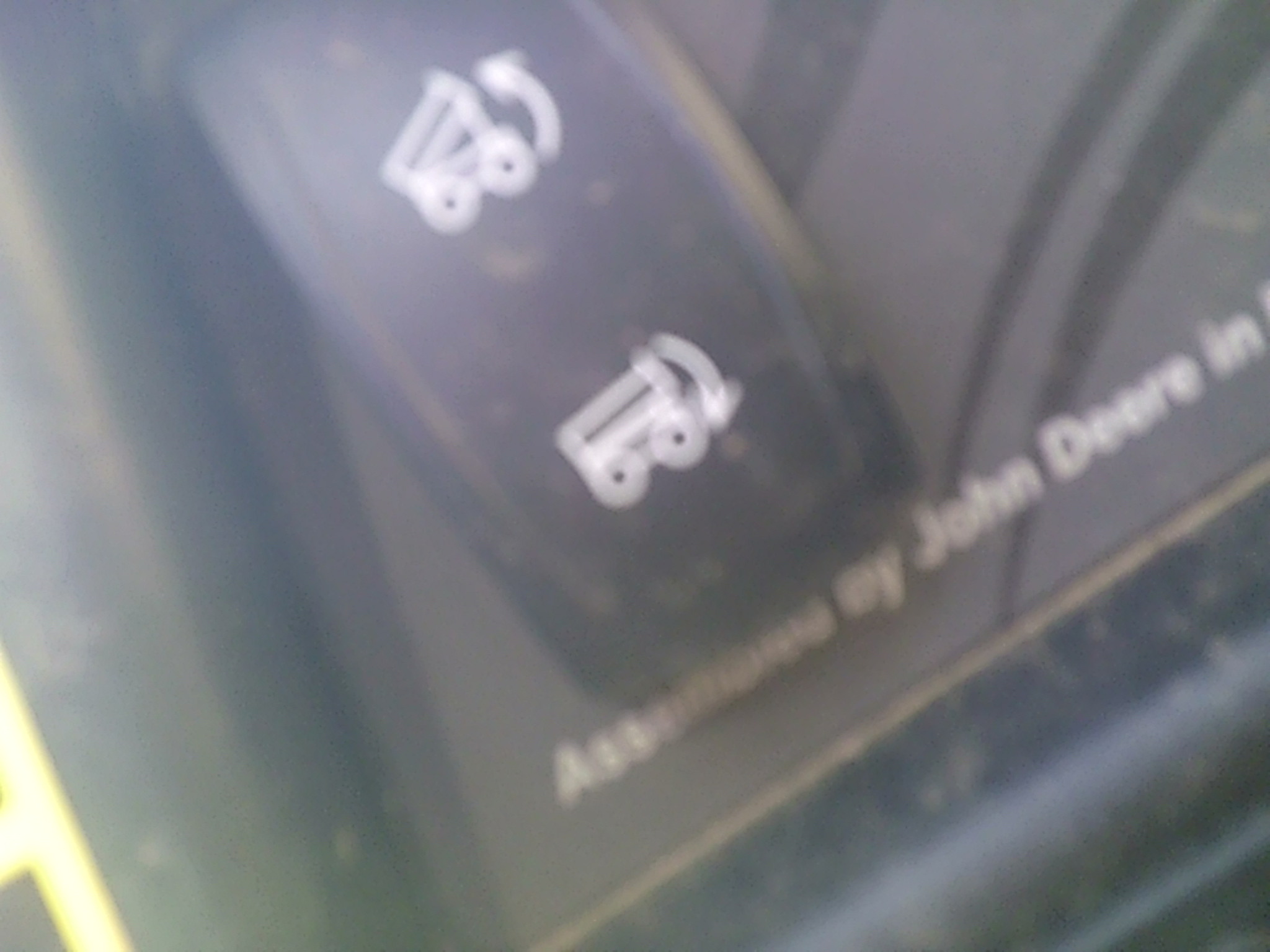 2023 John Deere XUV 825M S4 Image 10