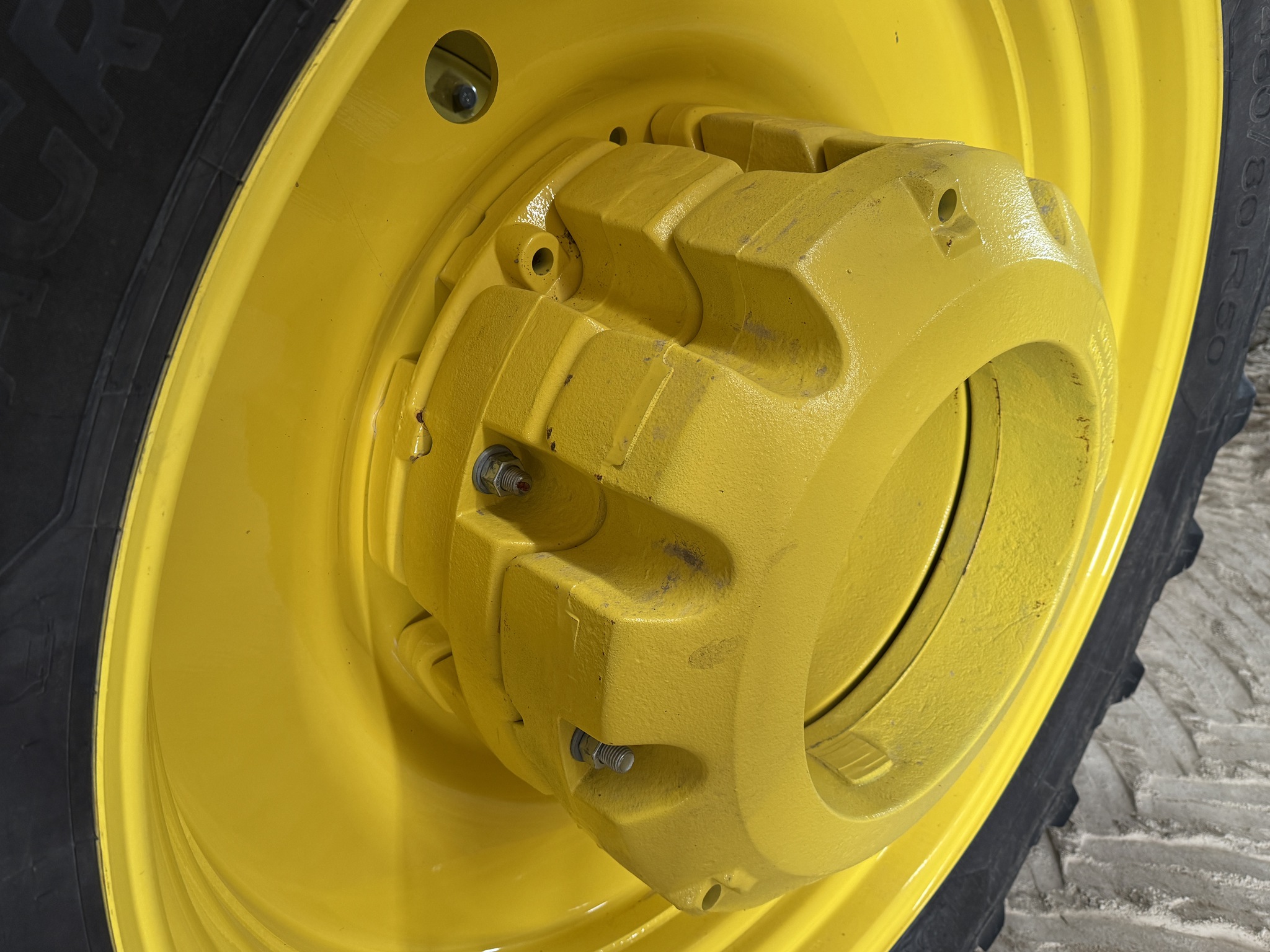 2024 John Deere 8R 340 Image 11