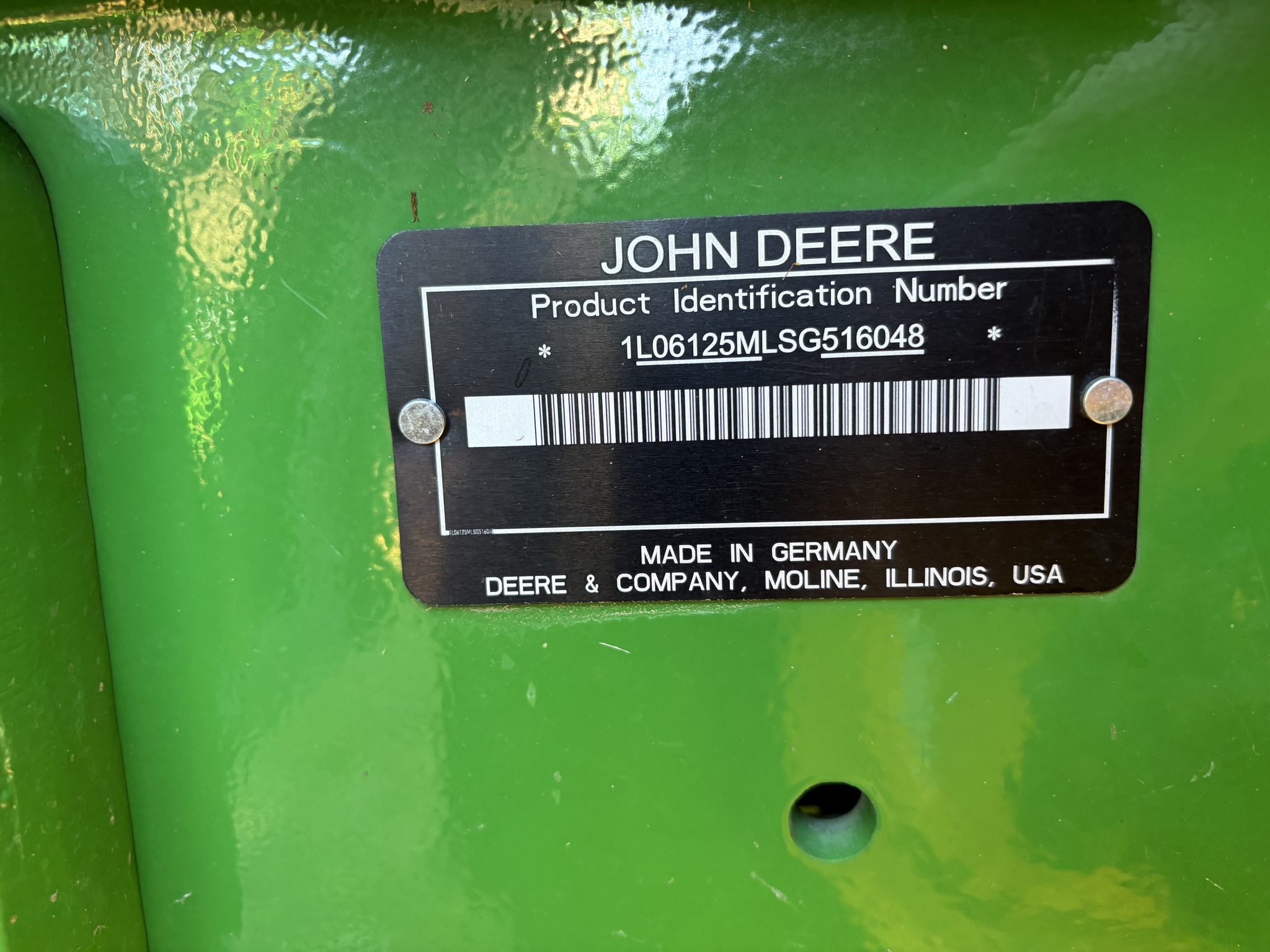  2025 John Deere 6M 125 at Heritage Tractor in Aledo, IL