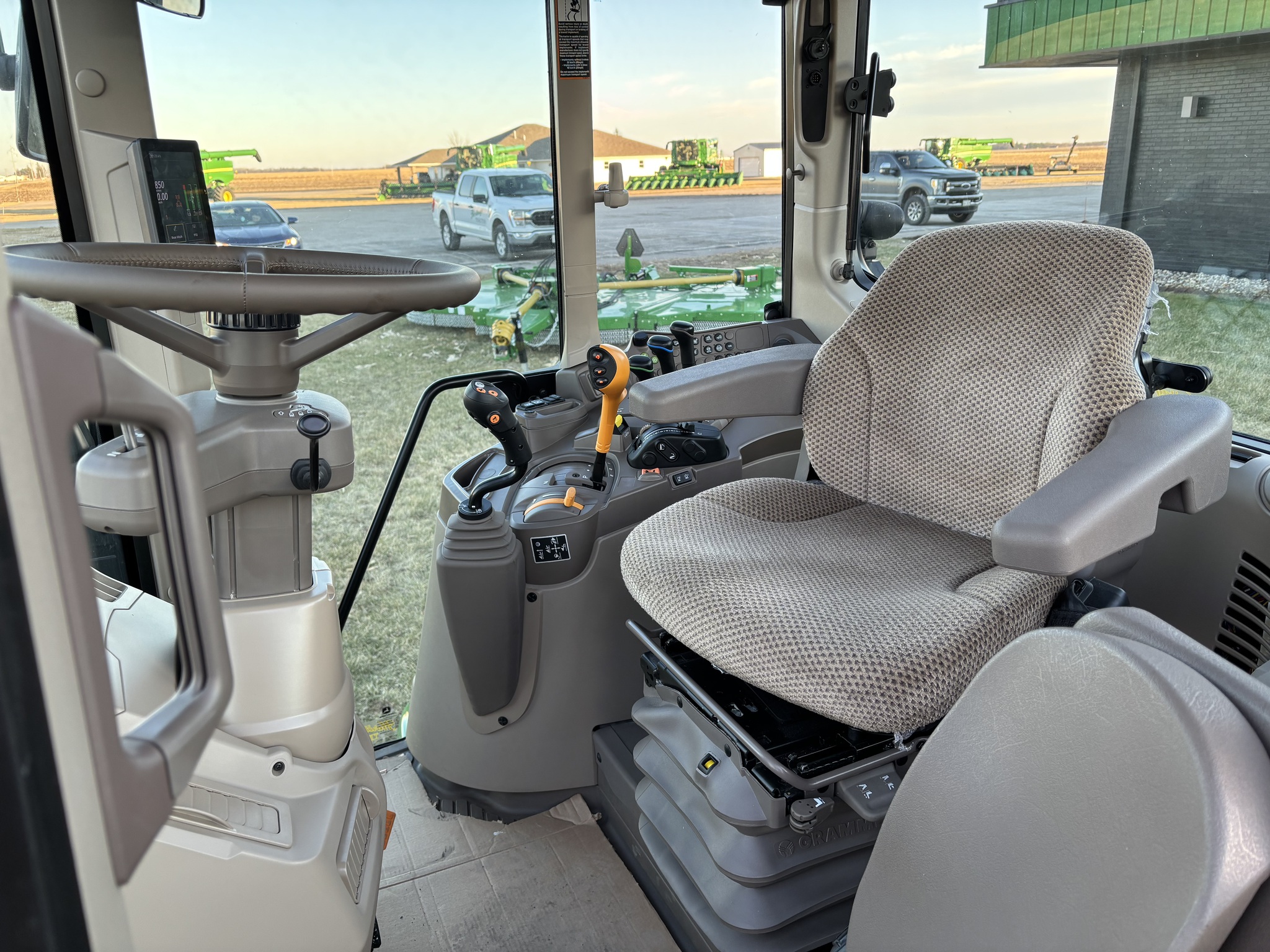  2025 John Deere 6M 125 at Heritage Tractor in Aledo, IL