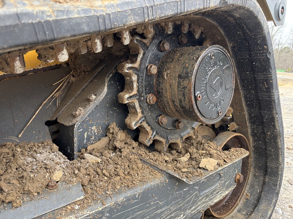 2023 John Deere 333G