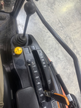 Photo of 2023 Kubota LX4020