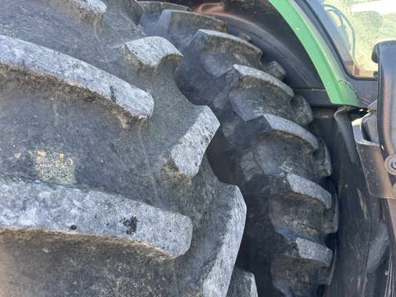 Photo of 2019 John Deere 8320R
