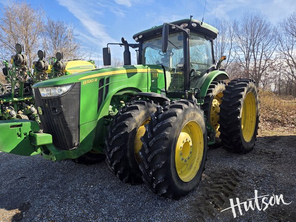 Photo of 2019 John Deere 8320R