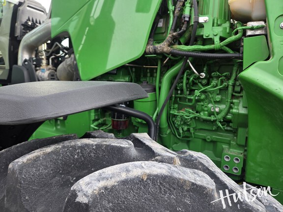 Photo of 2019 John Deere 8320R