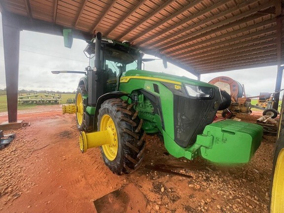 2021 John Deere 8R 310 Photo 4