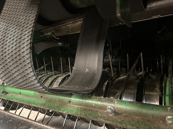 2008 John Deere 568 (28th thumbnail)