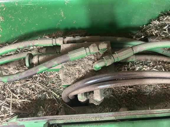 2008 John Deere 568 (26th thumbnail)