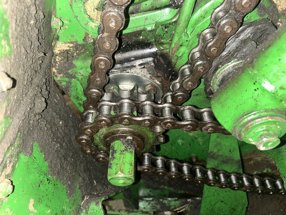 2008 John Deere 568 (10th thumbnail)