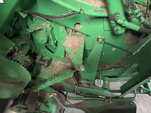 2008 John Deere 568 (12th thumbnail)
