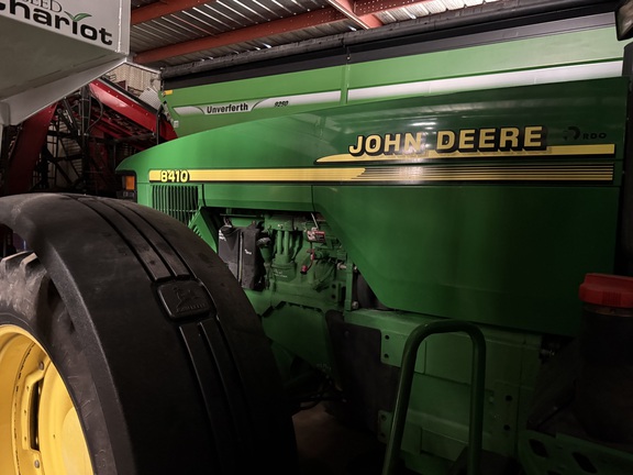 2001 John Deere 8410 - Photo16