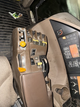 2001 John Deere 8410 - Photo13