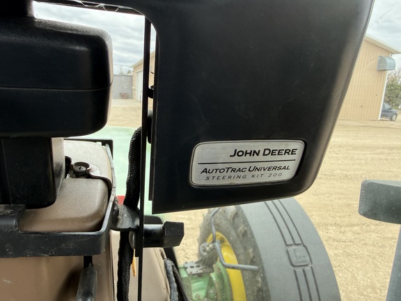 2001 John Deere 8410 - Photo16