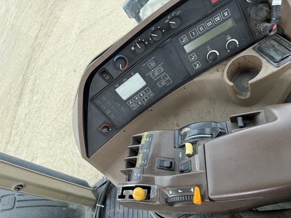 2001 John Deere 8410 - Photo17