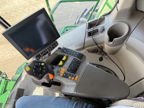 2023 John Deere S780 - Photo43