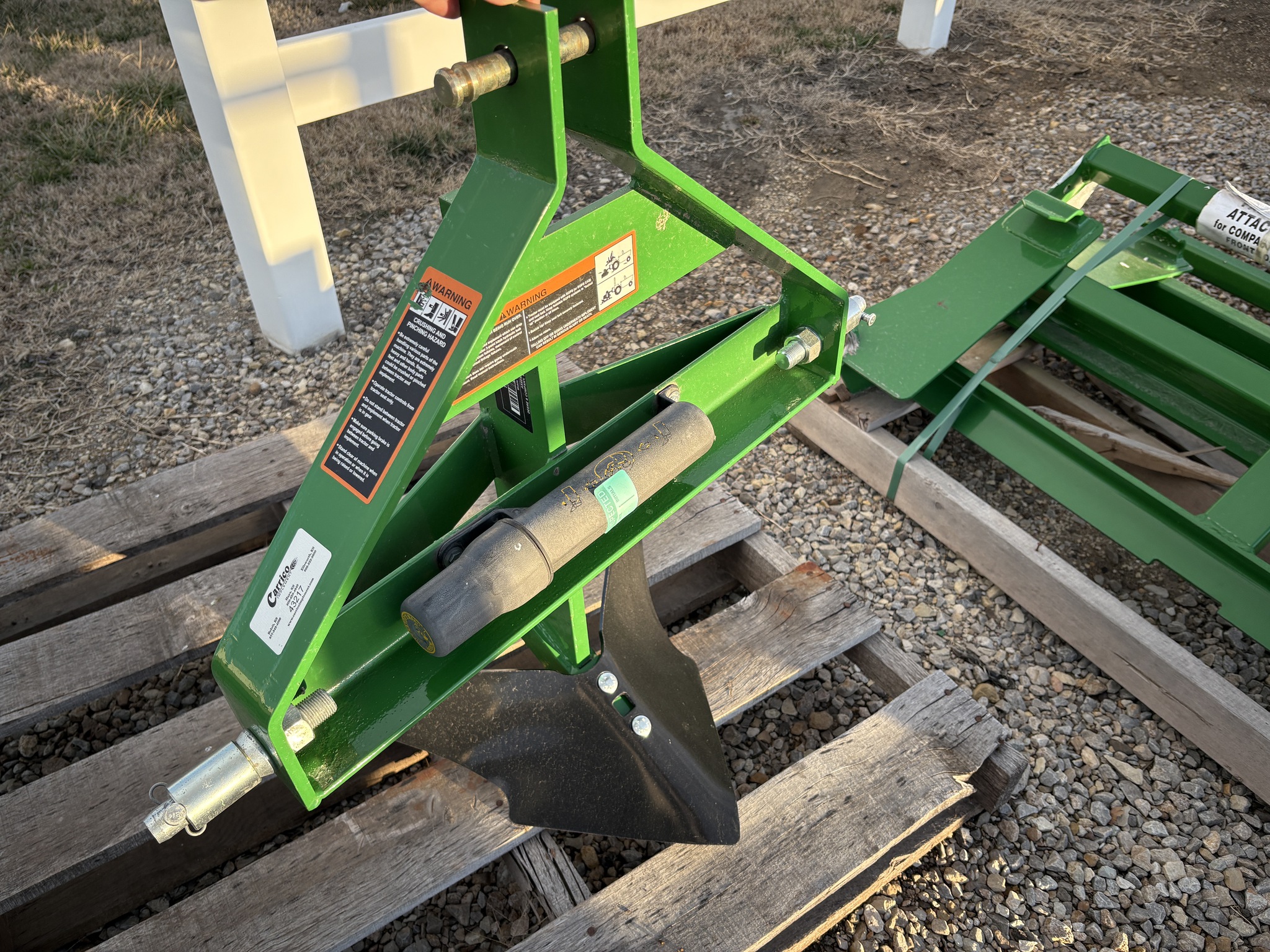 2024 Frontier PM1001 Image 1