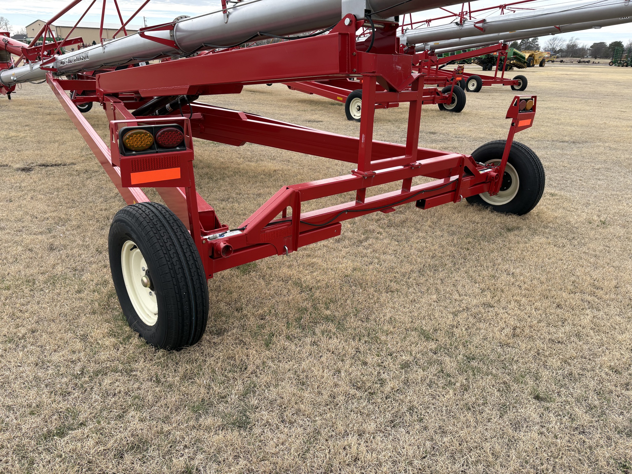 2023 Hutchinson Mayrath HX21394SRCBH Image 3