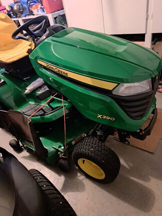 Photo of 2025 John Deere X390