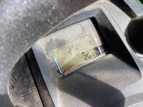 2023 John Deere X590 - Photo5