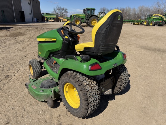 2023 John Deere X590 - Photo5