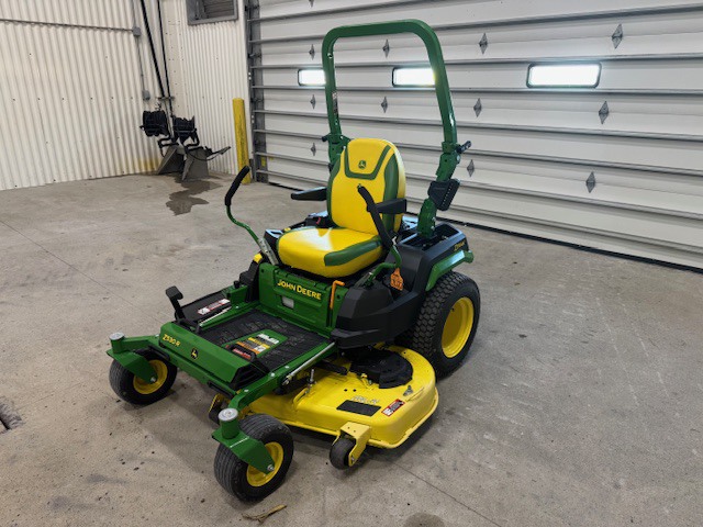 2021 John Deere Z530R Image 1