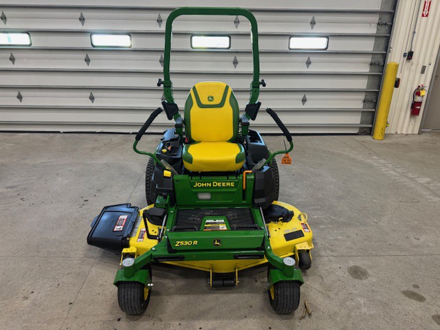 2021 John Deere Z530R Image 9