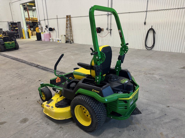 2021 John Deere Z530R Image 4